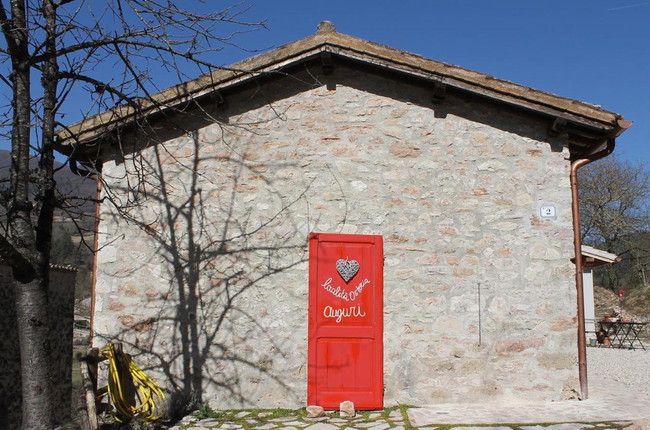 B&B dell'Osteria SantʼAnatolia di Narco Esterno foto