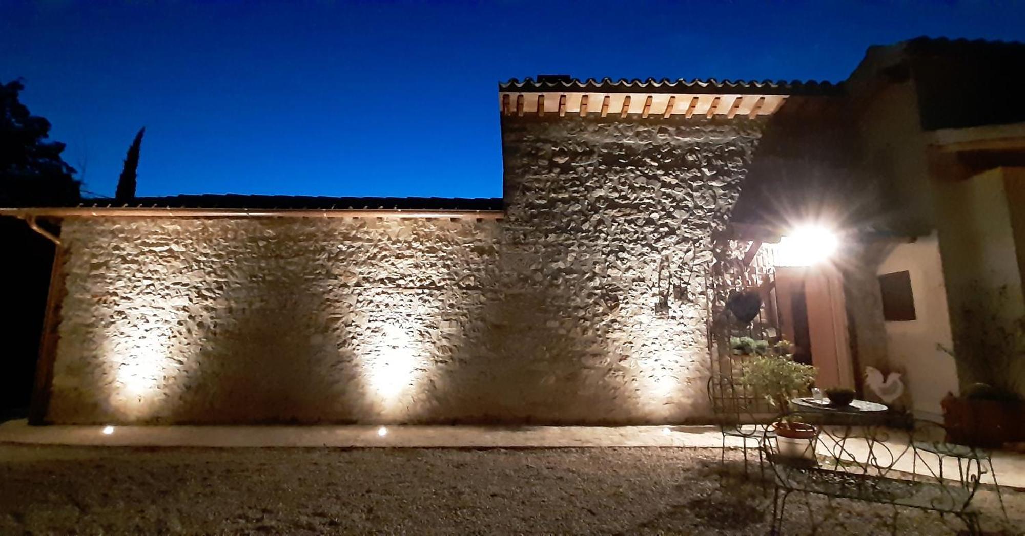 B&B dell'Osteria SantʼAnatolia di Narco Esterno foto